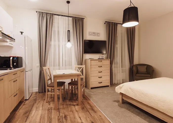 Apartment New In The Heart Of 2 *